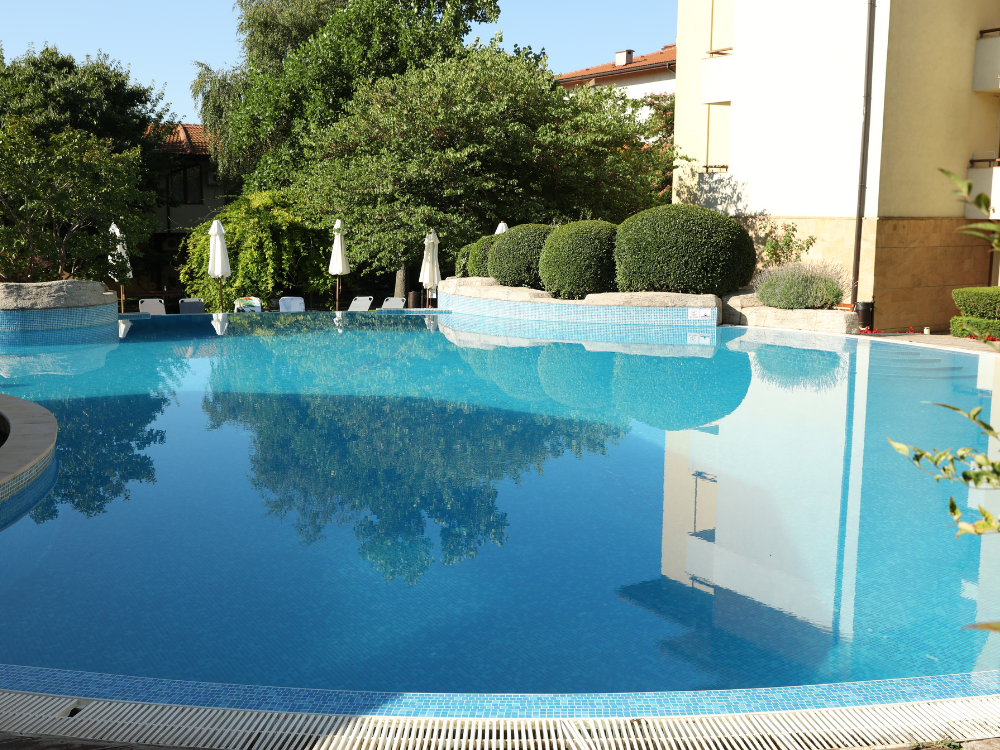 Backyard swimming pool project by Sacramento Pool Pros for a Northern California home