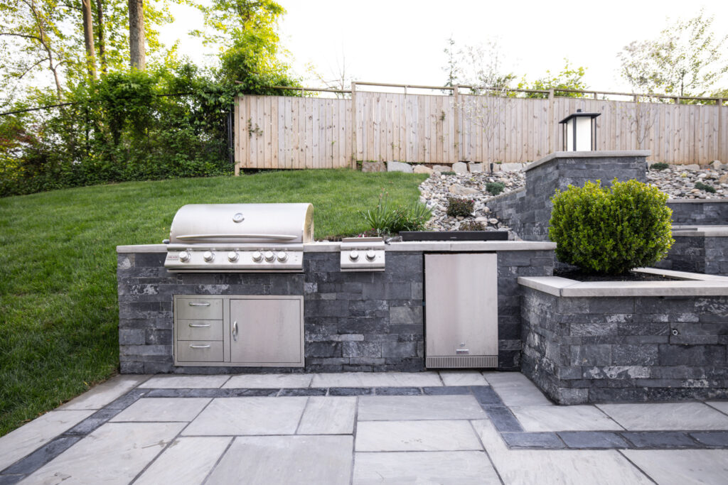 Pool remodeling and outdoor living project