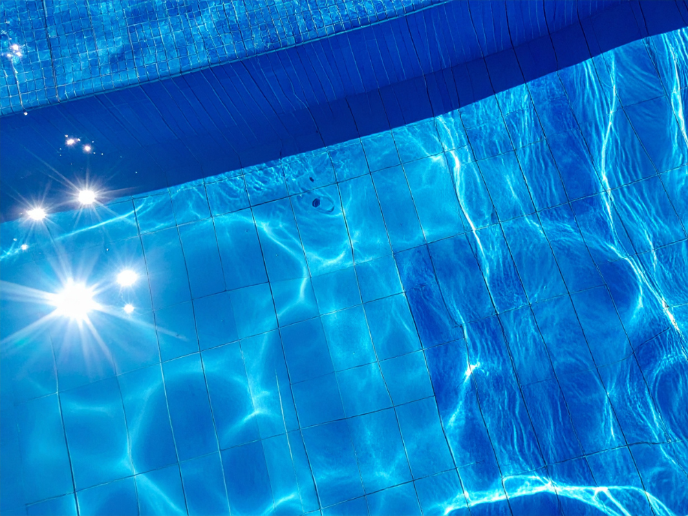 Backyard swimming pool for saltwater pool maintenance guide